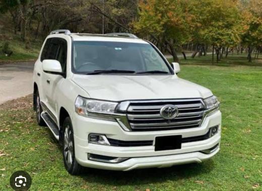Toyota Land Cruiser V8 2020