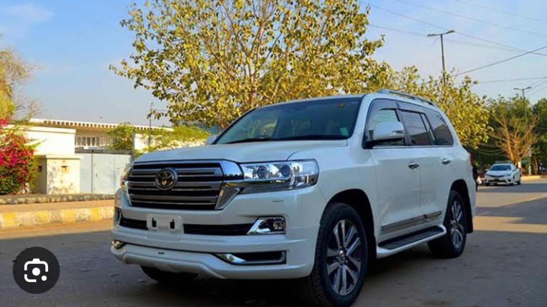 Toyota Land Cruiser V8 2020